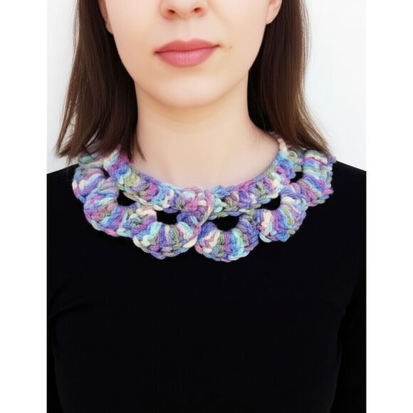 Handmade Crochet Peter Pan Collar Necklace Multicolor Pastel Statement Accessory - Picture 1 of 8